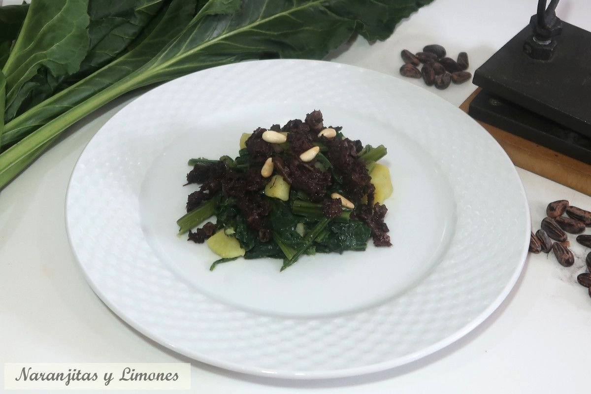 acelgas-morcilla-piñones